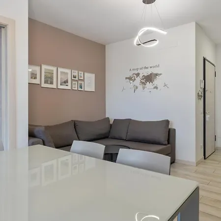 Terrazza Arrighi - Affitti Brevi Italia דירה לוקה